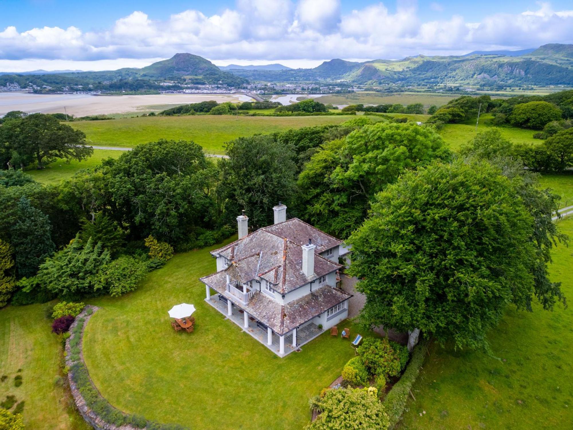 Mynydd Ednyfed Villa Criccieth Exterior foto